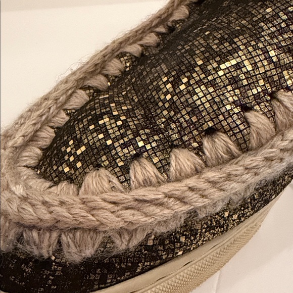 Free People MOU Eskimo sneaker boots limited edition black with gold sparkles - Picture 11 of 13